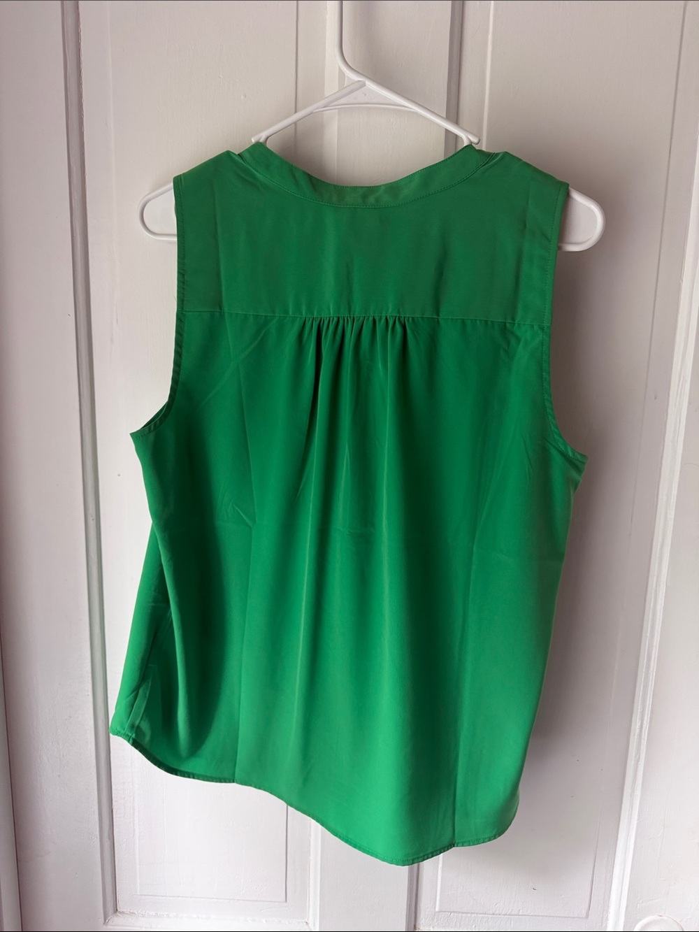 J.Crew Sleeveless Green Blouse - Picture 3 of 5